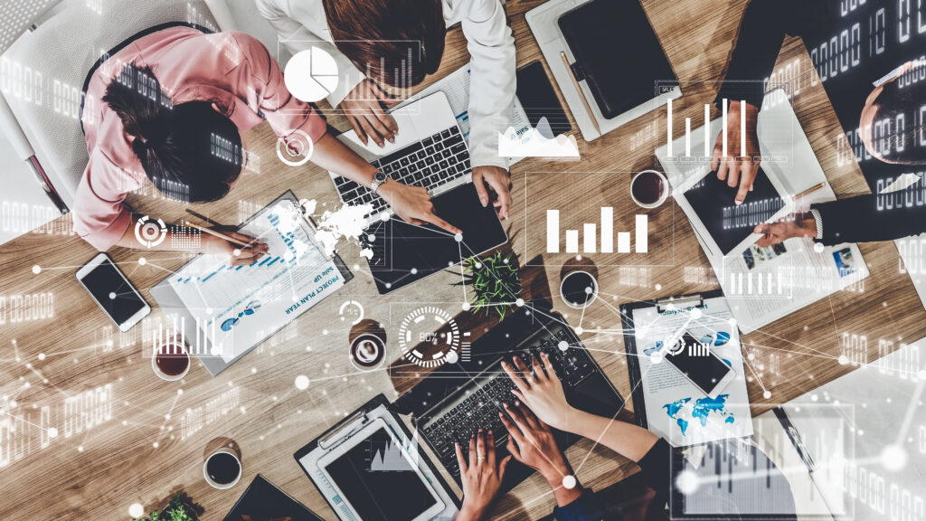 What’s More Effective for Law Firm Growth: In-House or Outsourced Marketing?